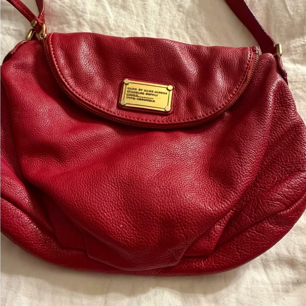 Marc by Marc Jacobs Red Crossbody Bag - Picture 4 of 14